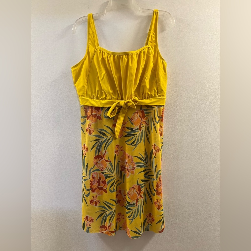 Hanna Nikole Two Piece Flowy Swimsuit Dress v5. - Picture 15 of 16